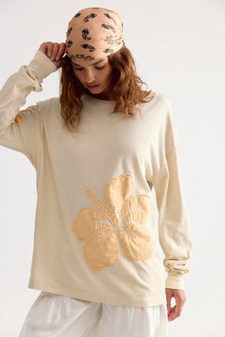 Ragabond Hibiscus Moon Long Sleeve Tee