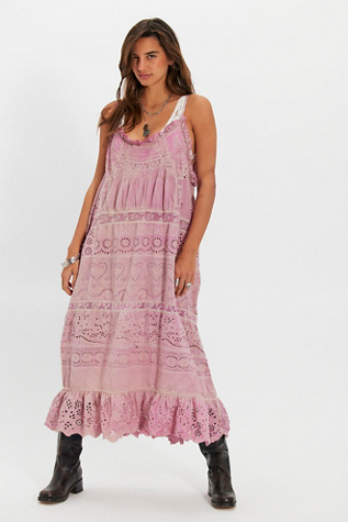 Женское платье Magnolia Pearl Eyelet Esti Cami Midi, цвет: Розовый — фото 3