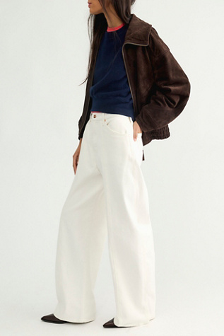 Wrangler x Lainey Wilson Tour Barrel Jeans