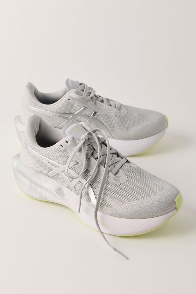 ASICS Novablast 6 Platinum Sneakers #1