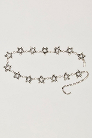 Stars Hollow Chain Belt by Free People in Silver