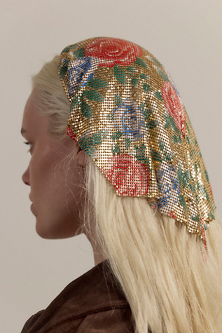 Epona Valley Rosarium Headscarf