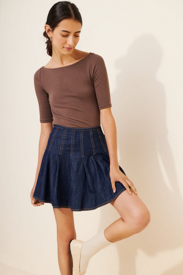 Geel Swan Knit Top #1