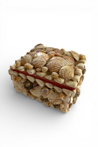Vintage Mid-Century Shell Jewelry Box Selected by SharpLilTeeth