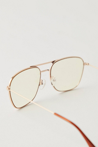 Женские солнцезащитные очки gabriel + simone Ryder Aviator Bluelight Glasses, цвет: Золотой / Жёлтый — фото 3