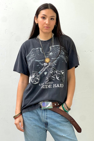 Vintage Live Hard T Selected by Anna Corinna