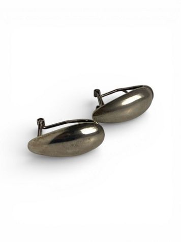 Vintage Oval Shaped Silver Earrings Selected By Ankh By Racquel