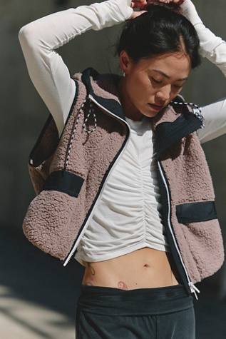 Sky High Fleece Vest