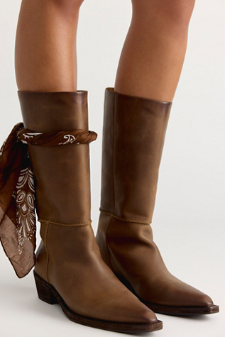 Frye Colleen Mid Pull-On Boots