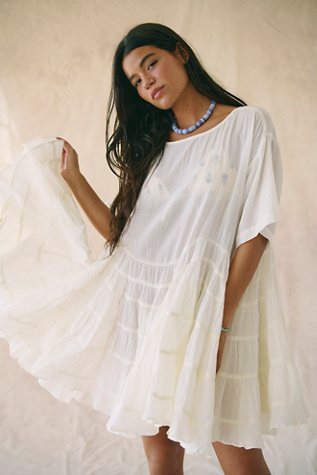 Chrissa Tunic by free-est at Free People in Clean Ivory, Size: XS
