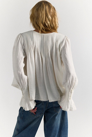 Женская блузка Free People Thousand Pintucks Blouse, цвет: Слоновая кость — фото 8