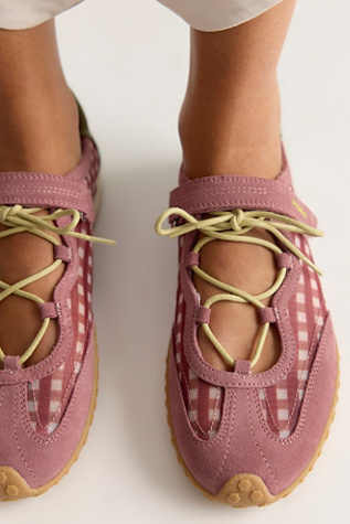Baskets Mary Jane en maille HOFF Bridge
