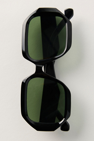 Corra Square Sunglasses