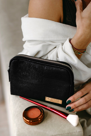 Tiradia Cork Sidekick Pouch Bag