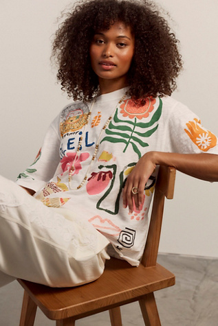 Free People ビンテージフローラルフレアスリーブチュニックワンピース フレアスリーブリブニットワンピース - ワンピース通販 | 人気
