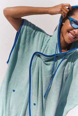 Poncho de plage en éponge pour le changement