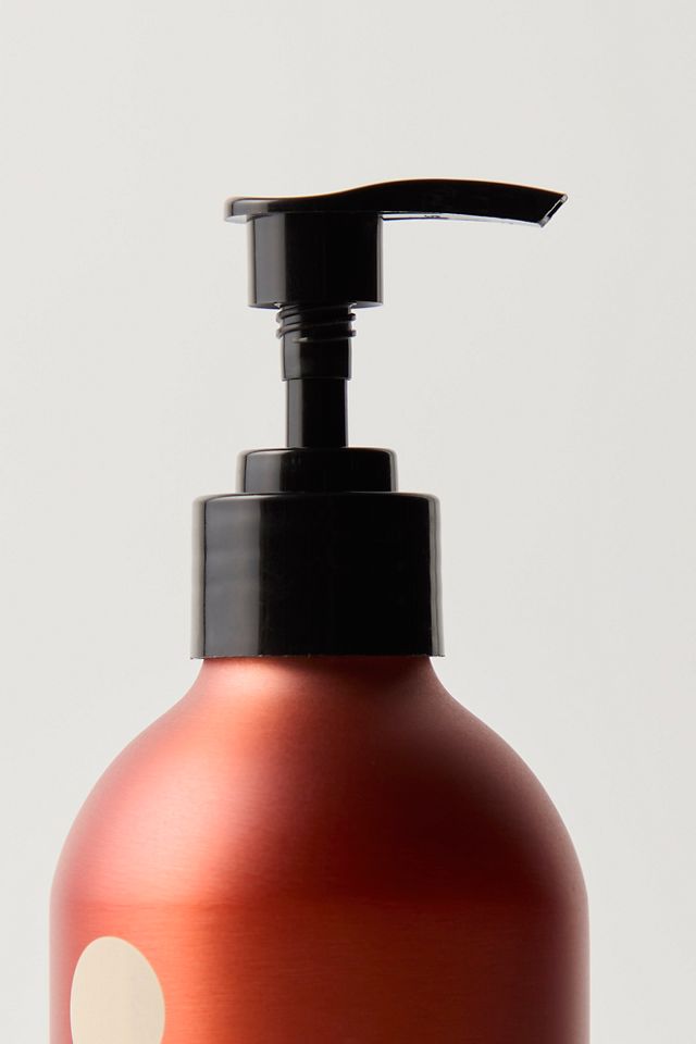 Utu SPF 30 Moisturizing Body Sunscreen #4