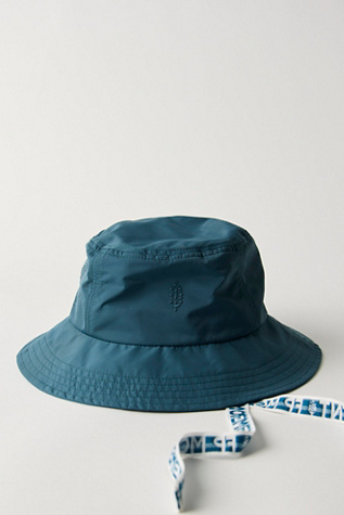 Chapeau de seau Adventure