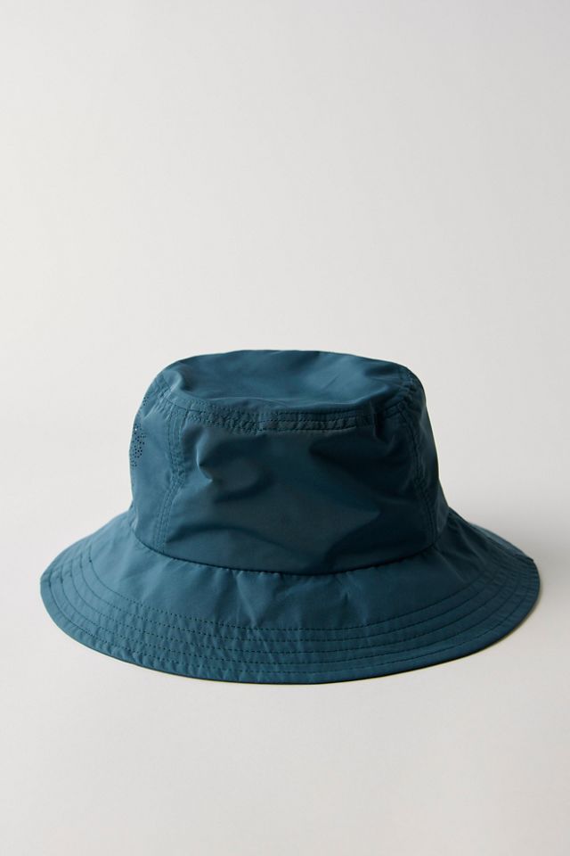 Chapeau de seau Adventure #1
