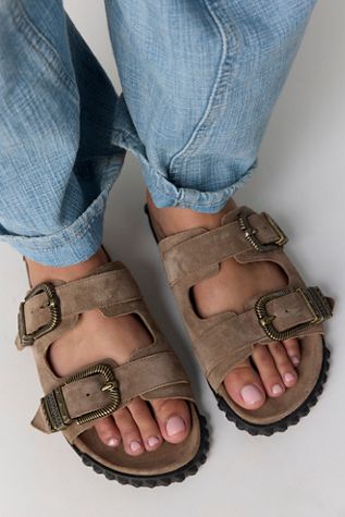 Fiora Footbed Sandals