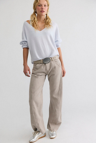 See Me V-Neck Knit Pullover