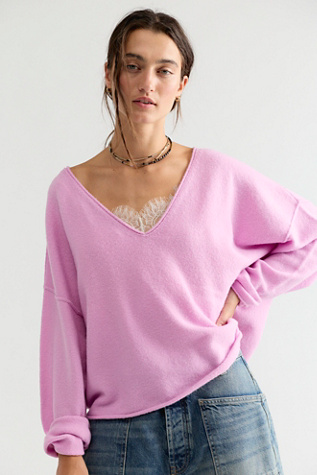 See Me V-Neck Knit Pullover
