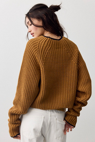 Женский свитер Free People Low Tide Crew Neck Knit Pullover, цвет: Миндальный комбинированный — фото 2