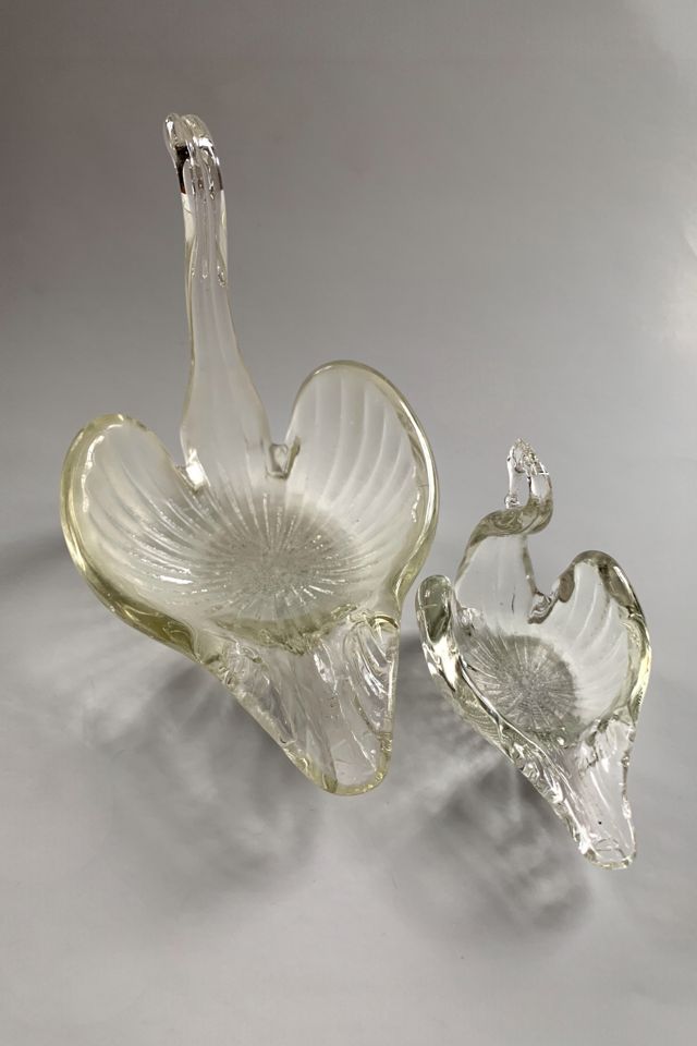 Vintage Mid Century Glass Swan Jewelry Catchall Set Selected by SharpLilTeeth #1