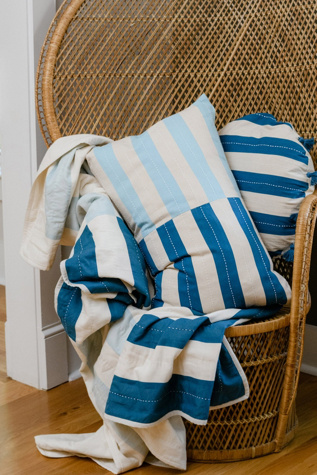 Anchal Shift Lumbar Pillow - Thumbnail 2