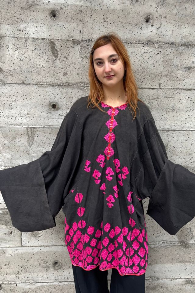 Vintage Embroidered Tribal Top Selected by Nomad Vintage #1