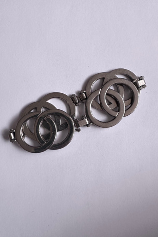 Vintage 1960s Chrome Circles Bracelet