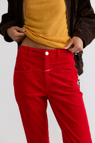 Closed Pedal Pusher Relaxed Corduroy Pants