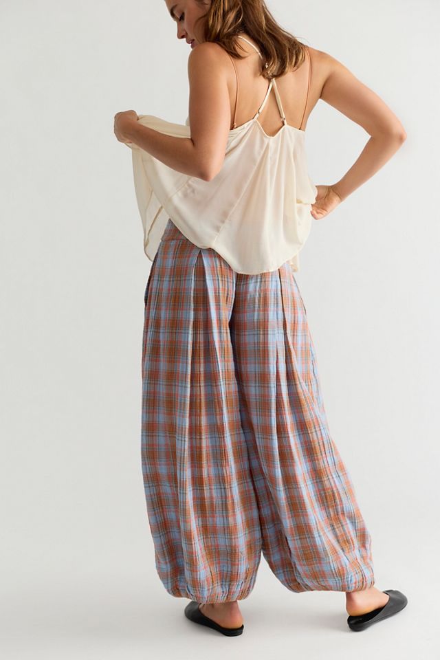 Moonflower Plaid Pull-On Balloon Pants #1