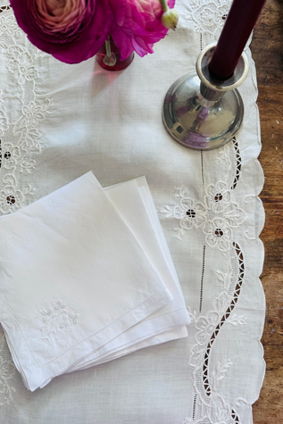 Vintage Embroidered Sweet Luncheon Set Selected by KA.TL.AK