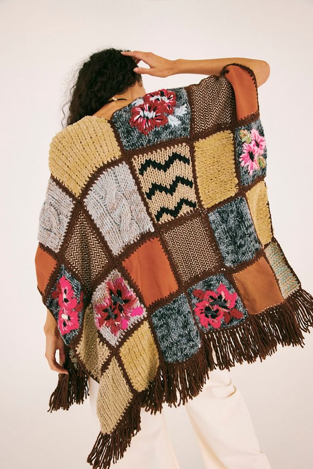 The Farra Mixa Poncho #2
