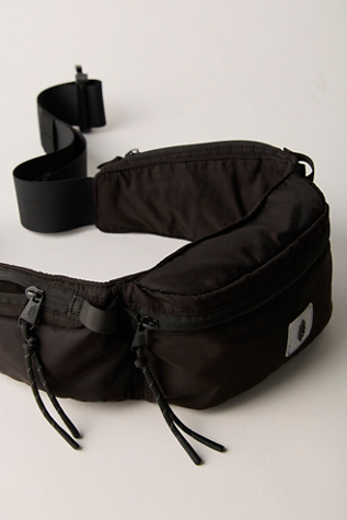 Женская сумка FP Movement Tri Peak Sling, цвет: Чёрный — фото 3
