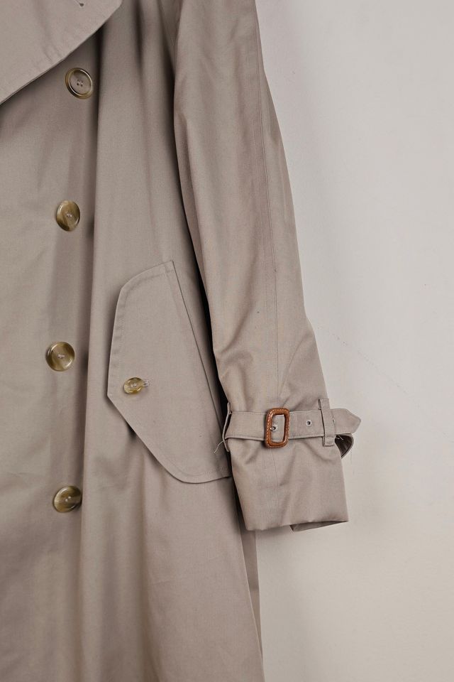 Vintage Fall/Winter 2004 Runway Burberry's Trench Coat Selected By The Igala NYC #1