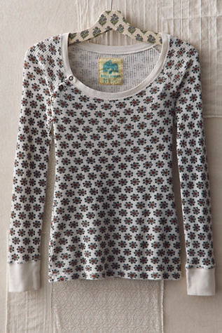 FP MART: Vintage: The Originals Floral Waffle Thermal