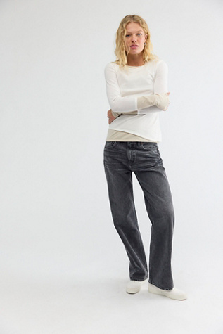 Red Card Sophie Mid-Rise Straight Jeans