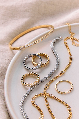 Brenda Grands Tennis Bangle