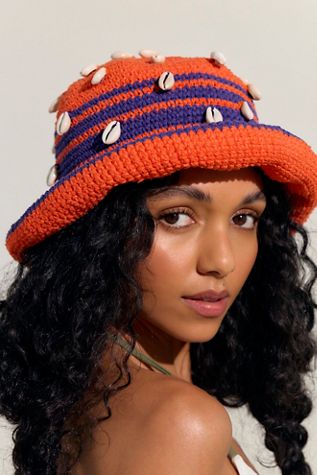 Beta Astral Pora Stripes and Shells Hat