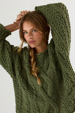 Женский свитер Free People Lola Cable Knit Pullover, цвет: Кипарисовый комбинированный — фото 2