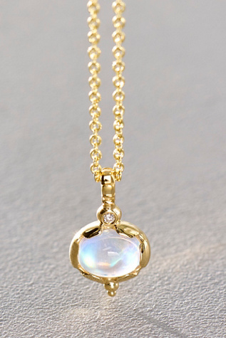 Collier à pendentif mini amulette Nile Lazar