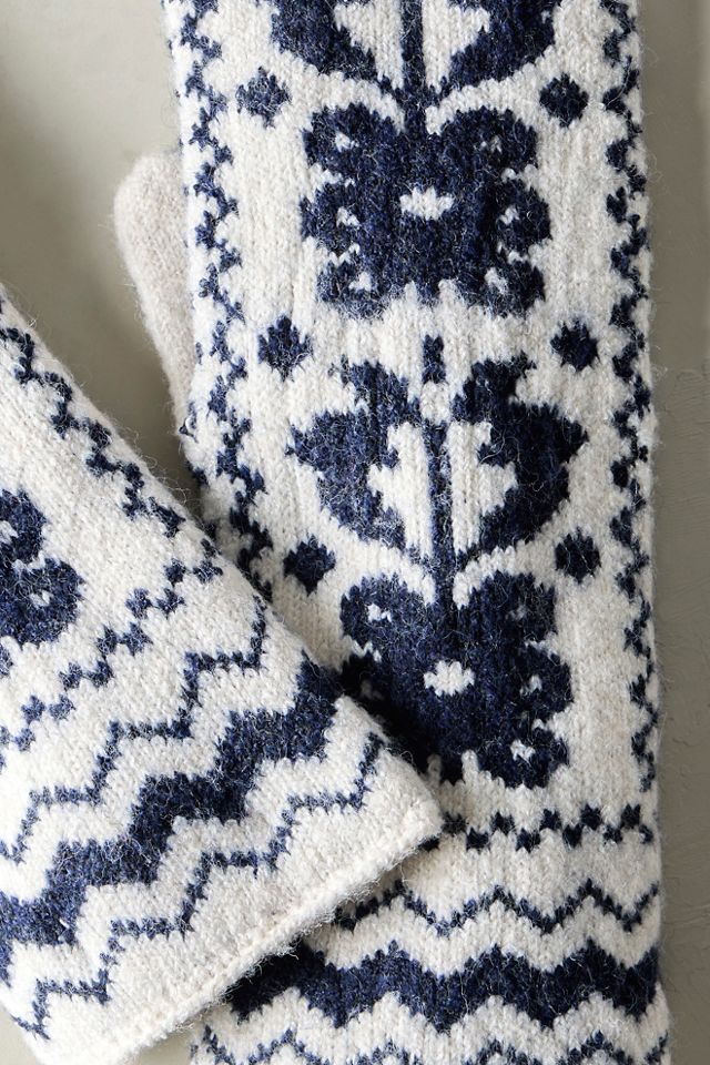 Folk Mittens #1