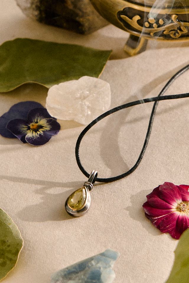 Collier en forme de larme Patricia Arango #1