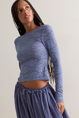 Smooth Talking Lace Long Sleeve Top