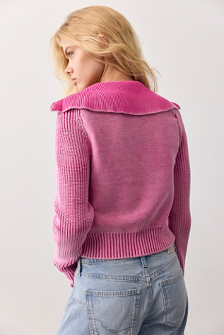 Женские кардиганы Free People Josephine Funnel-Neck Cardi, цвет: Фуксия — фото 2