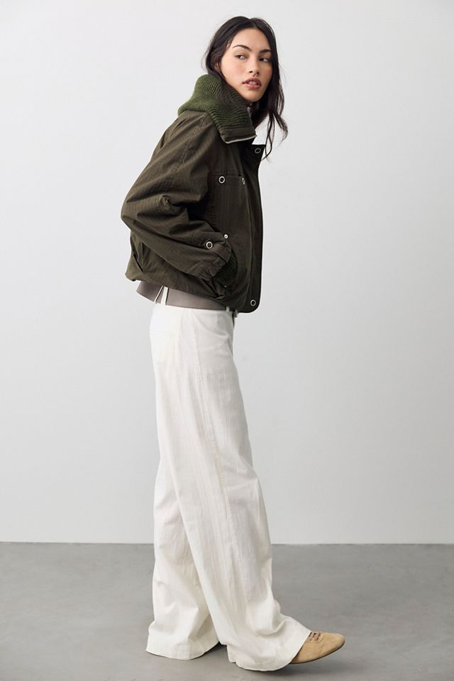 We The Free Lightning Rod Funnel-Neck Puffer #3