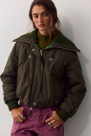 We The Free Lightning Rod Funnel-Neck Puffer