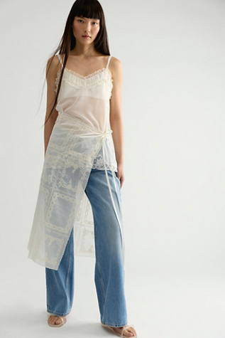 Invisible String Sarong